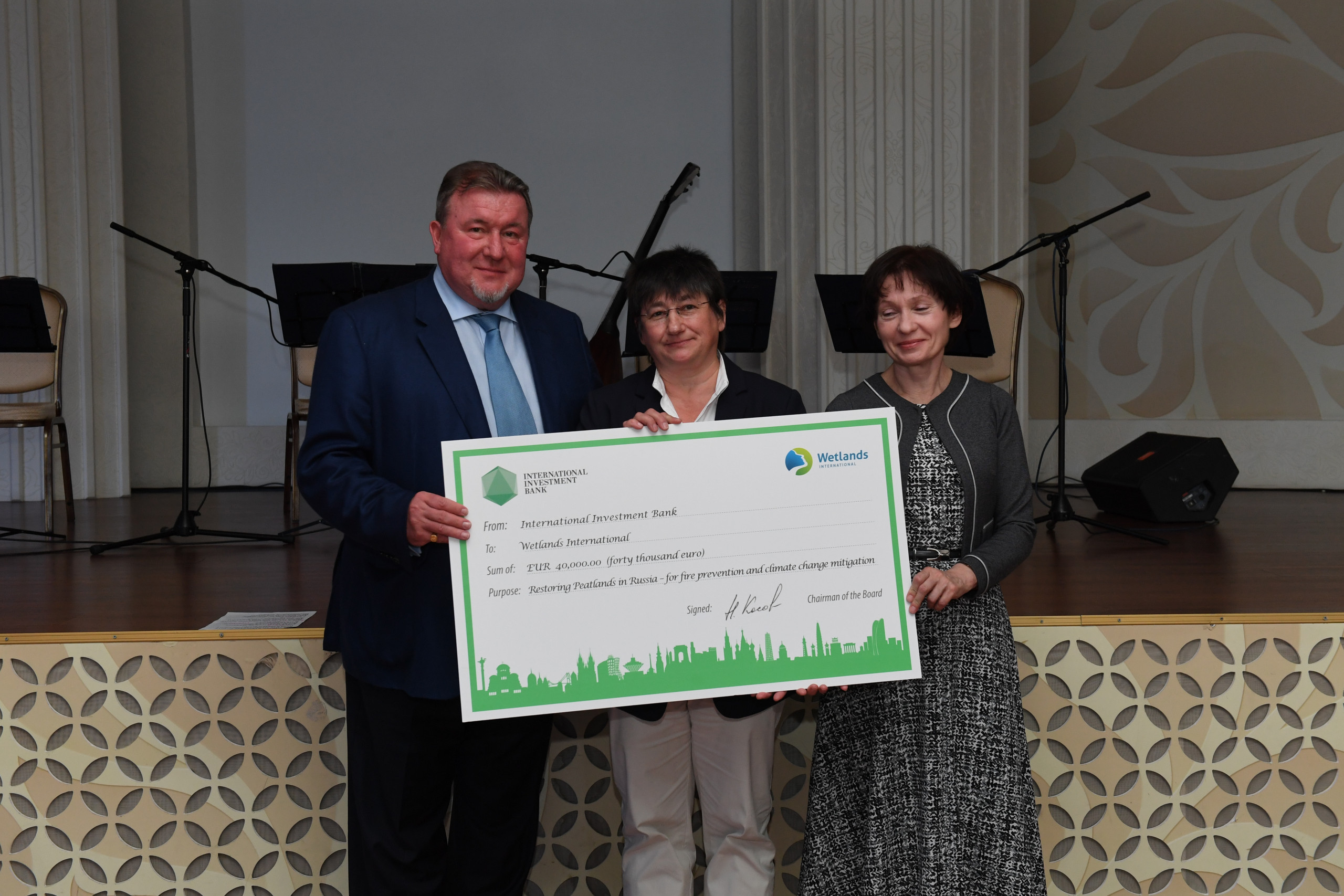A green grant from a green bank: IIB continues to support peatlands restoration project.